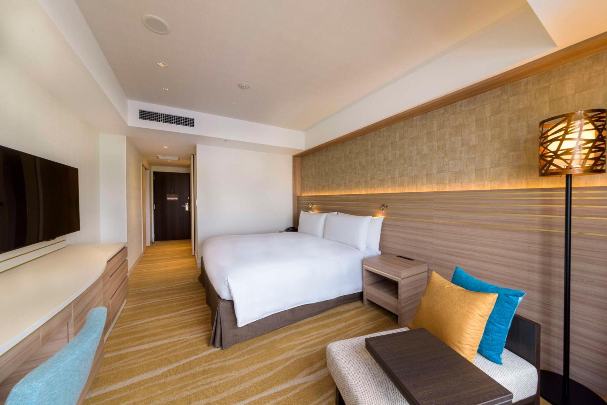 Doubletree By Hilton Okinawa Chatan Resort Exterior photo